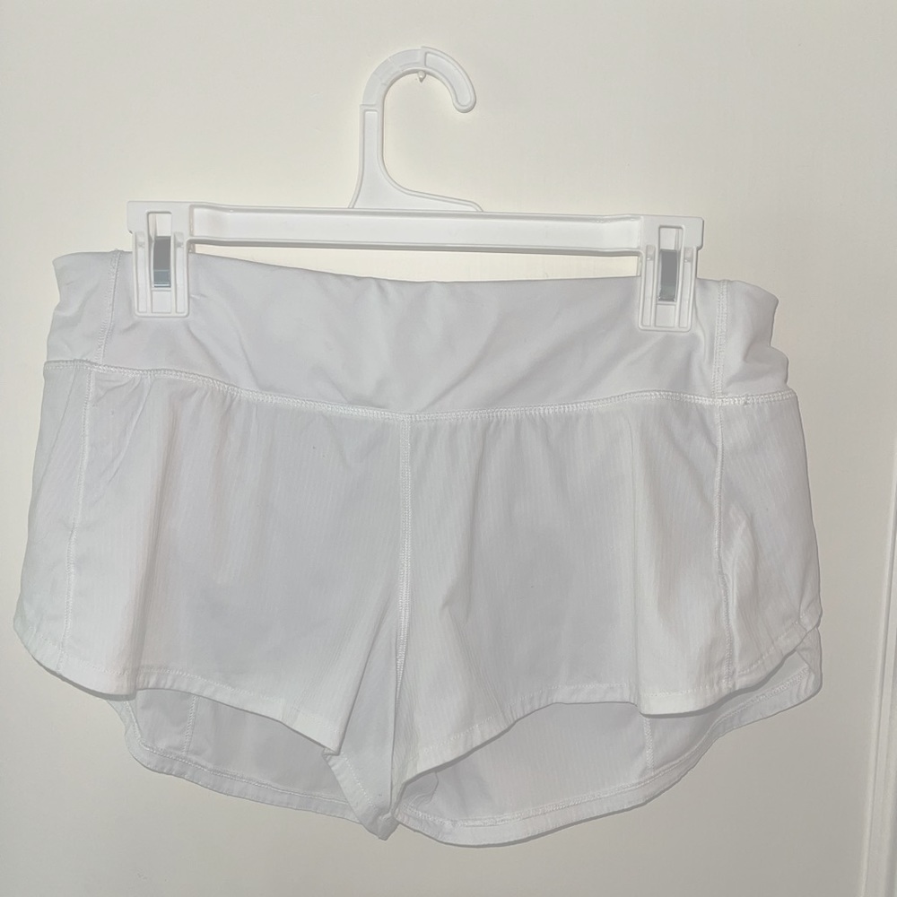 White Lululemon speed up low-rise lined short 2.5”